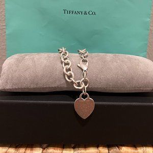 Tiffany & Co. (C. 1990) Vintage Sterling Silver Heart Charm Bracelet-Preowned